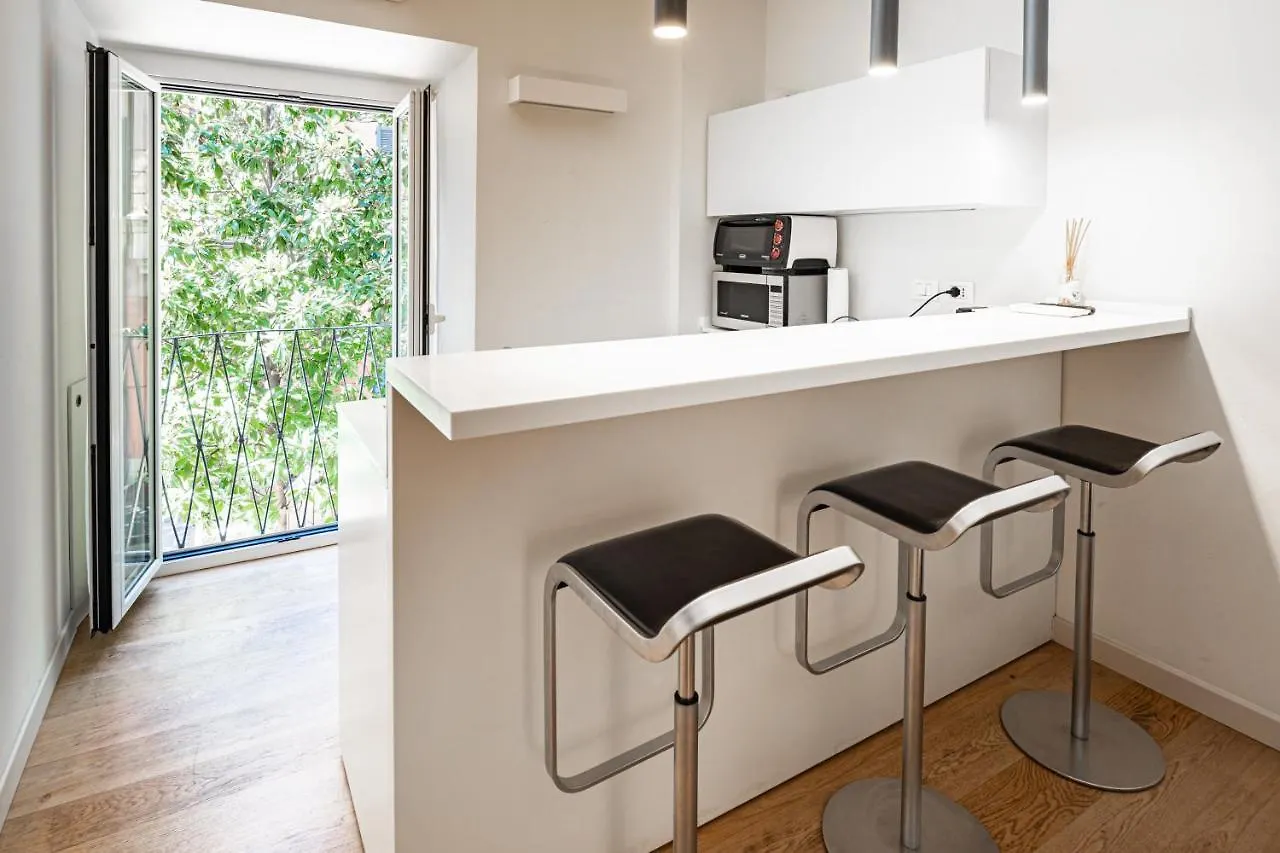Brera Livings, Charming Flat Near Duomo Apartment Milan Italy